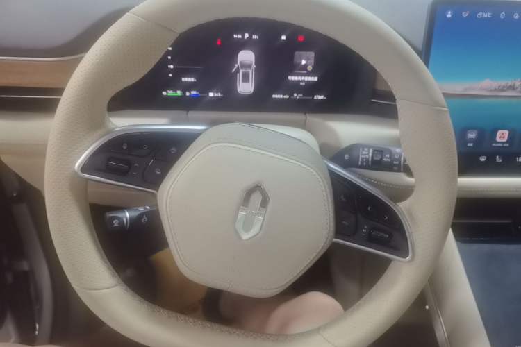Used Hima AITO M7 2024 1.5T Intelligent Driving 4WD Max Edition 5 Seats Steering Wheel