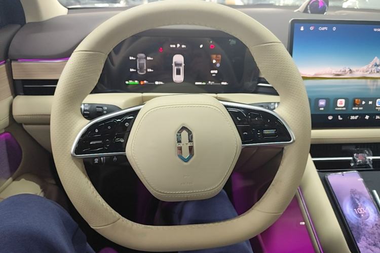 Used Hima AITO M7 2024 1.5T Intelligent Driving Rear-Drive Pro Version 5 Seats Steering Wheel
