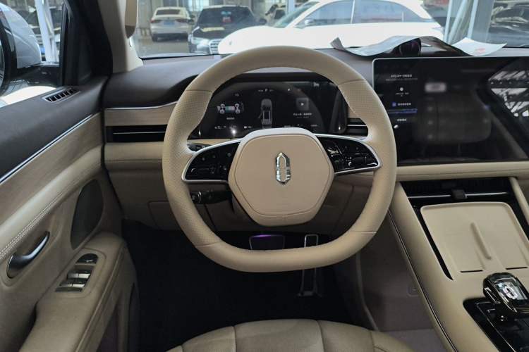 Used Hima AITO M7 2024 1.5T Intelligent Drive Rear-Drive Ultra Version 5 Seats Steering Wheel