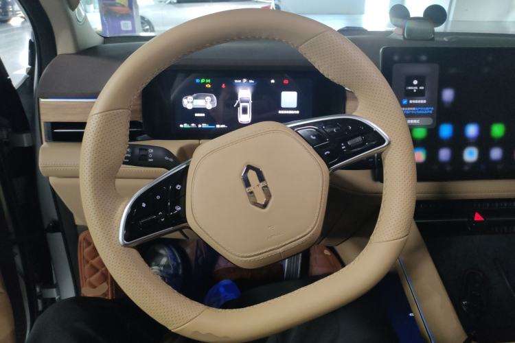 Used Hima AITO M7 2024 1.5T Rear-Drive Plus Version 5 Seats Steering Wheel