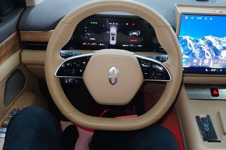 Used Hima AITO M7 2024 1.5T Intelligent Driving Rear-Drive Max Edition 5 Seats Steering Wheel