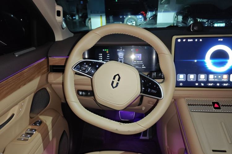 Used Hima AITO M7 2024 1.5T Intelligent Driving Rear-Drive Max Edition 5 Seats Steering Wheel