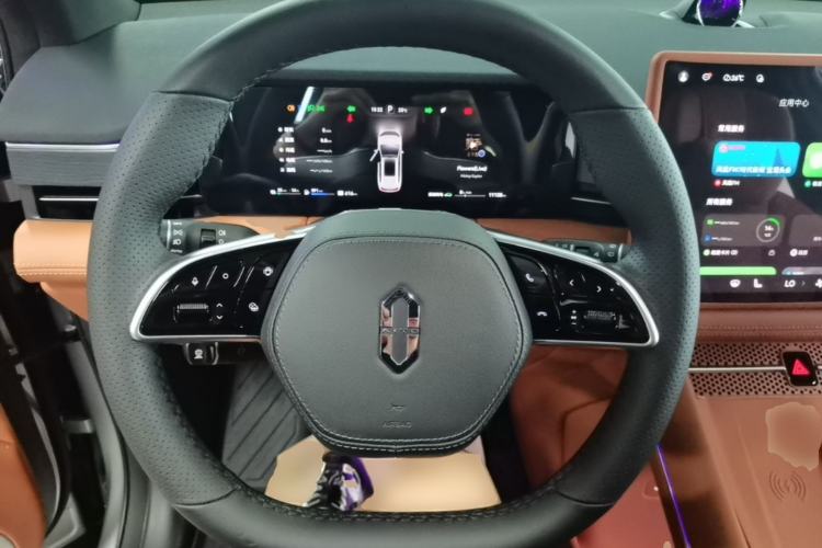 Used Hima AITO M7 2024 1.5T Intelligent Driving 4WD Ultra Version 6 Seats Steering Wheel