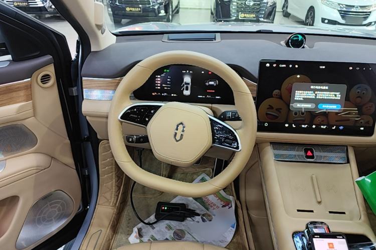 Used Hima AITO M7 2024 1.5T Intelligent Driving Rear-Drive Pro Version 5 Seats Steering Wheel