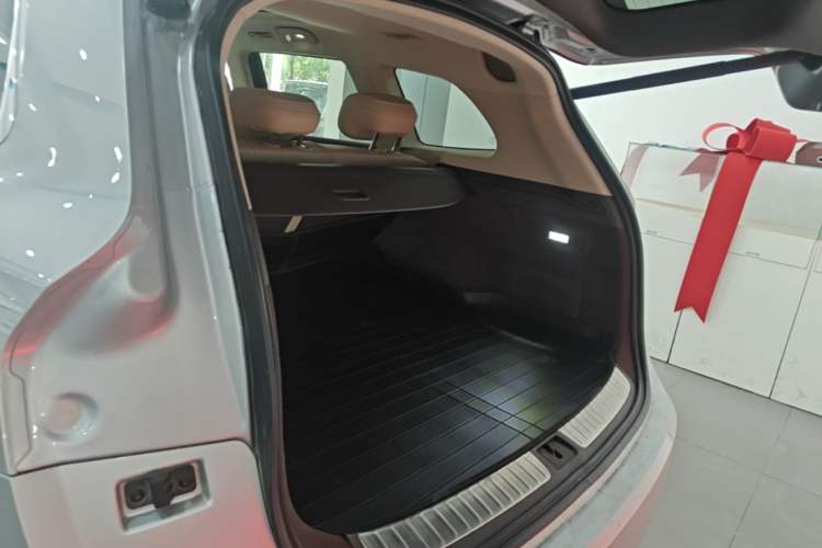 Used Hima AITO M7 2024 1.5T Rear-Drive Plus Version 5 Seats Trunk