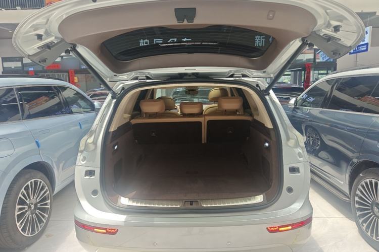Used Hima AITO M7 2024 1.5T Intelligent Drive Rear-Drive Ultra Version 5 Seats Trunk
