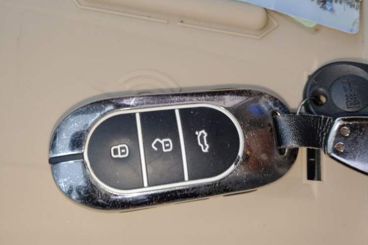 Used Hima AITO M7 2024 1.5T Rear-Drive Plus Version 6 Seats Vehicle Key