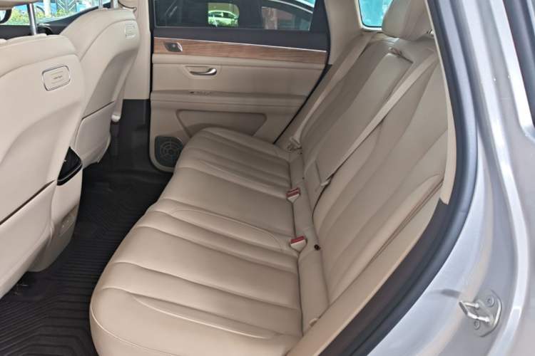 Used Hima AITO M7 2024 1.5T Intelligent Driving 4WD Max Edition 5 Seats Left Rear Seat