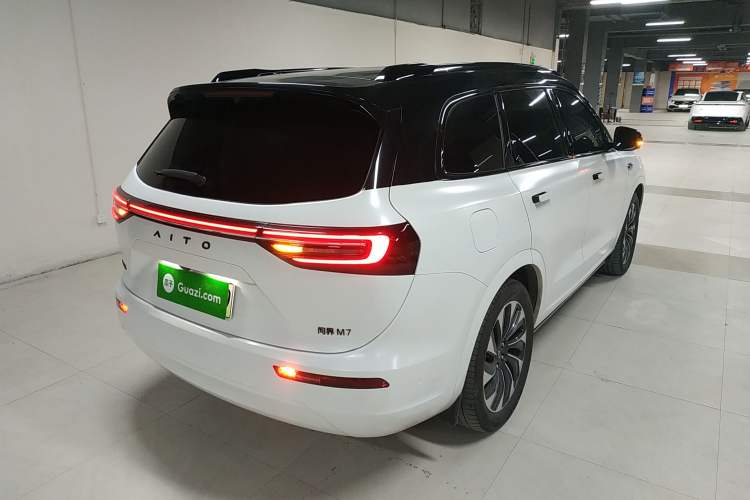 Used Hima AITO M7 2024 1.5T Intelligent Driving 4WD Max Edition 5 Seats Rear Right 45 Deg