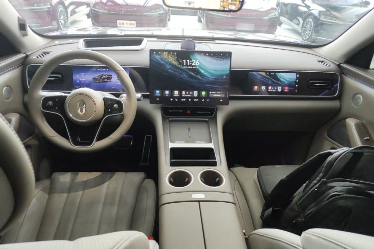 Used Hima AITO M7 2026 Model Pure Electric Max All-Wheel Drive 5-Seater Version Center Console