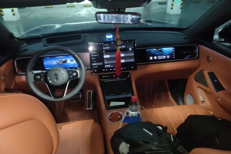 Used Hima AITO M7 2026 Model Range-Extending Max All-Wheel Drive 5-Seater Version Center Console