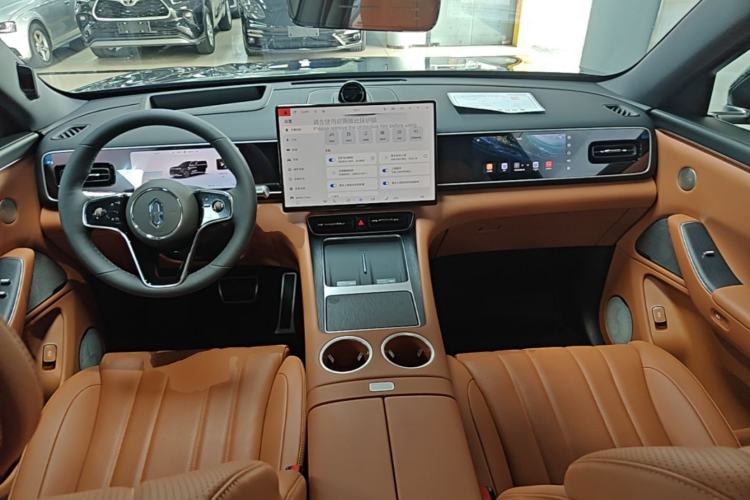 Used Hima AITO M7 2026 Model, Range-Extended Max Four-Wheel-Drive Version, 5 Seats (896-line LiDAR) Center Console