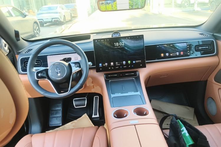 Used Hima AITO M7 2026 Model Range-Extending Ultra All-Wheel Drive 5-Seater Version Center Console