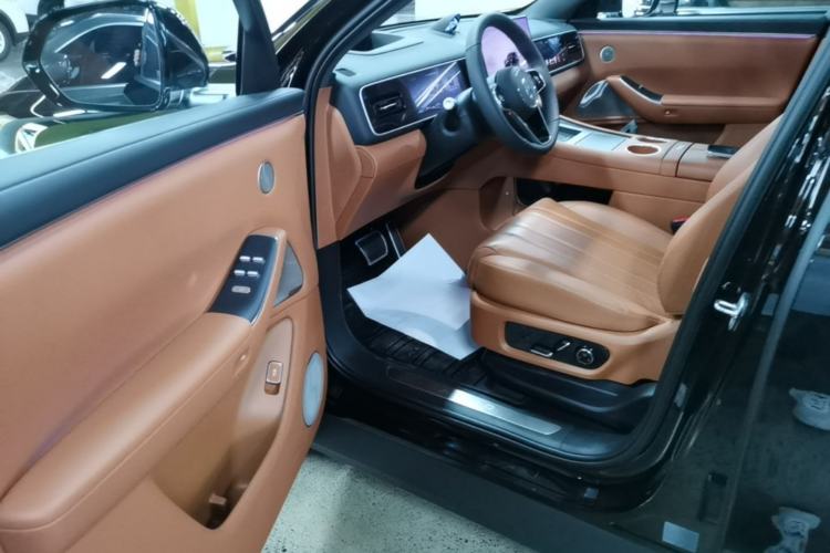 Used Hima AITO M7 2026 Model Range-Extending Max All-Wheel Drive 5-Seater Version Driver Seat