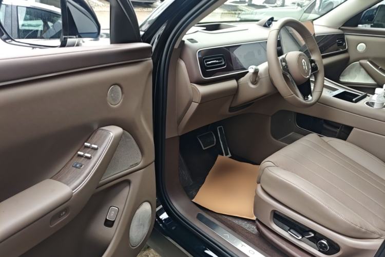 Used Hima AITO M7 2026 Model Range-Extending Max All-Wheel Drive 5-Seater Version Driver Seat