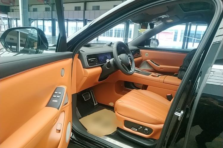 Used Hima AITO M7 2026 Model Range-Extending Pro+ All-Wheel Drive 5-Seater Version Driver Seat