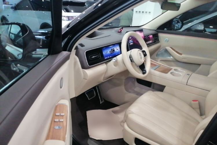Used Hima AITO M7 2026 Model Range-Extending Max All-Wheel Drive 5-Seater Version Driver Seat