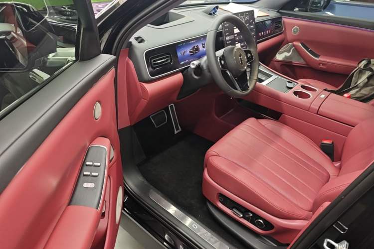 Used Hima AITO M7 2026 Model Range-Extending Max All-Wheel Drive 5-Seater Version Driver Seat