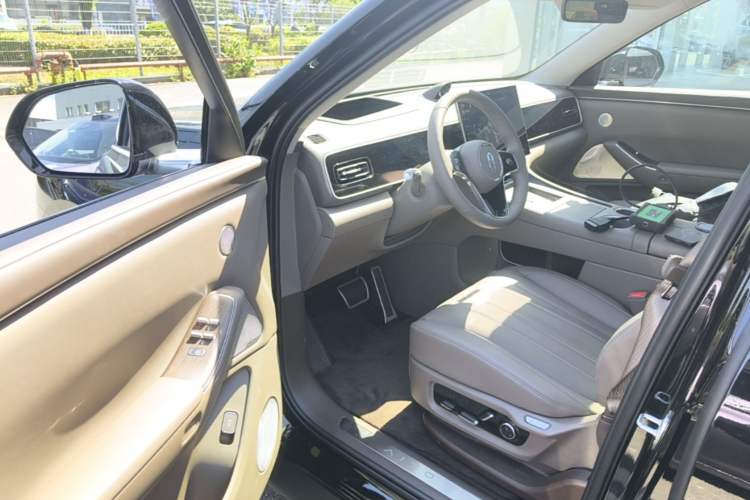 Used Hima AITO M7 2026 Model Range-Extending Max All-Wheel Drive 6-Seater Version Driver Seat