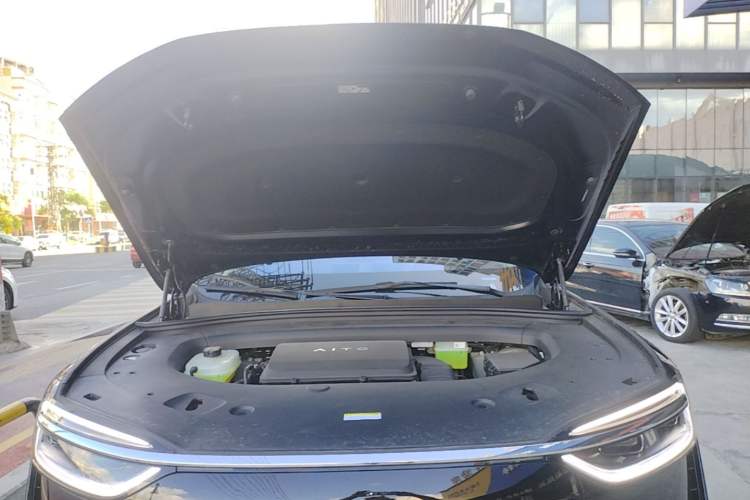 Used Hima AITO M7 2026 Model Range-Extending Ultra All-Wheel Drive 5-Seater Version Engine Bay