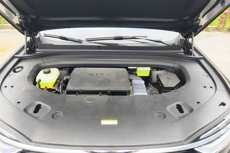 Used Hima AITO M7 2026 Model Range-Extending Ultra All-Wheel Drive 6-Seater Version Engine Bay