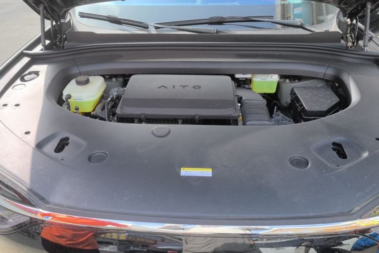 Used Hima AITO M7 2026 Model Range-Extending Max All-Wheel Drive 6-Seater Version Engine Bay