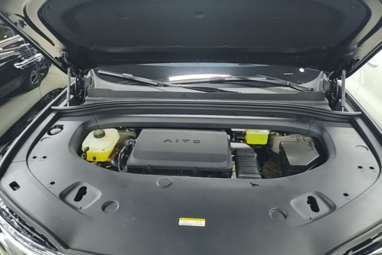 Used Hima AITO M7 2026 Model Range-Extending Max All-Wheel Drive 5-Seater Version Engine Bay