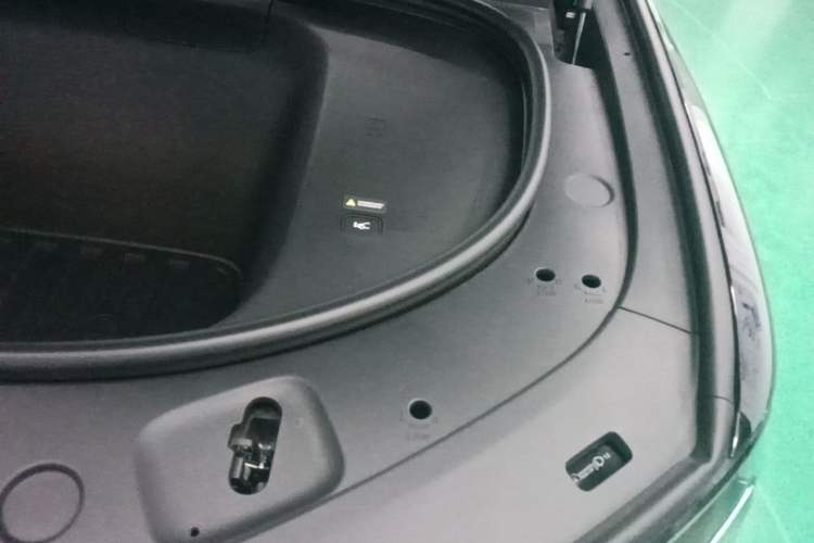 Used Hima AITO M7 2026 Model Pure Electric Max Long Range 5-Seater Version Engine Bay Left