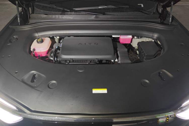 Used Hima AITO M7 2026 Model Range-Extending Max All-Wheel Drive 6-Seater Version Engine Bay