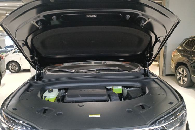 Used Hima AITO M7 2026 Model Range-Extending Pro+ All-Wheel Drive 5-Seater Version Engine Bay