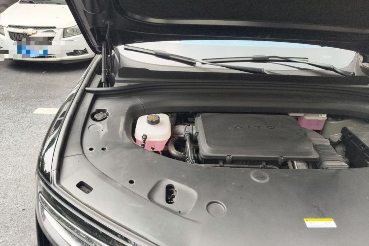Used Hima AITO M7 2026 Model Range-Extending Max All-Wheel Drive 5-Seater Version Engine Bay Right