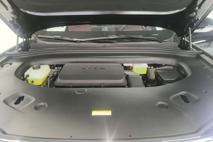 Used Hima AITO M7 2026 Model, Range-Extended Max Long-Range Version, 5 Seats (896-line LiDAR) Engine Bay