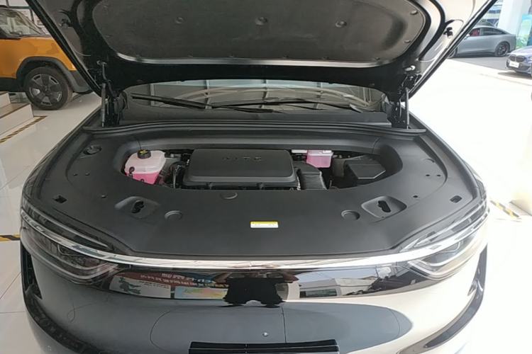 Used Hima AITO M7 2026 Model Range-Extending Ultra All-Wheel Drive 5-Seater Version Engine Bay