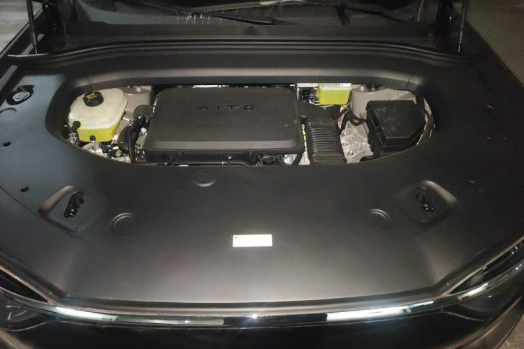 Used Hima AITO M7 2026 Model Range-Extending Max All-Wheel Drive 5-Seater Version Engine Bay