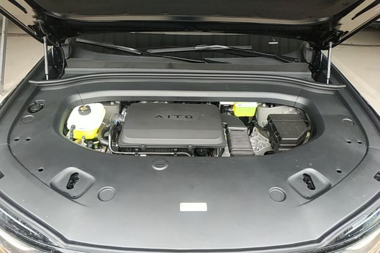 Used Hima AITO M7 2026 Model Range-Extending Ultra All-Wheel Drive 6-Seater Version Engine Bay