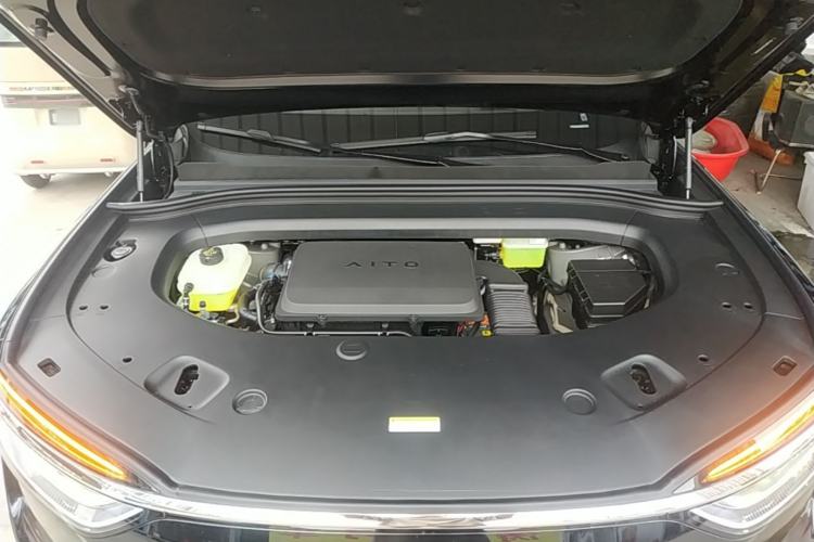 Used Hima AITO M7 2026 Model, Range-Extended Max Long-Range Version, 5 Seats Engine Bay