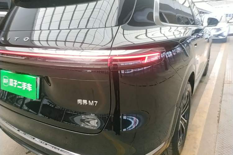 Used Hima AITO M7 2026 Model Range-Extending Pro+ All-Wheel Drive 5-Seater Version Exterior 3