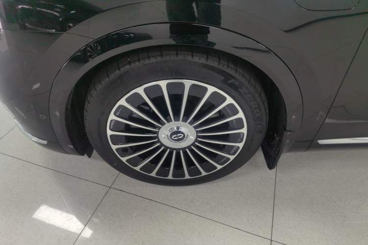 Used Hima AITO M7 2026 Model Range-Extending Max All-Wheel Drive 5-Seater Version Exterior 4