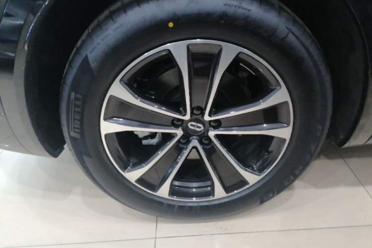 Used Hima AITO M7 2026 Model Range-Extending Max All-Wheel Drive 5-Seater Version Exterior 5