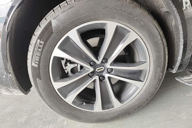Used Hima AITO M7 2026 Model Range-Extending Ultra All-Wheel Drive 6-Seater Version Exterior 5