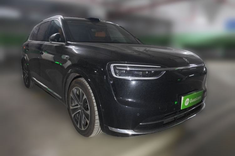 Used Hima AITO M7 2026 Model Range-Extending Max All-Wheel Drive 6-Seater Version Front Right 45 Deg