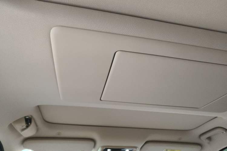 Used Hima AITO M7 2026 Model Range-Extending Ultra All-Wheel Drive 6-Seater Version Headliner