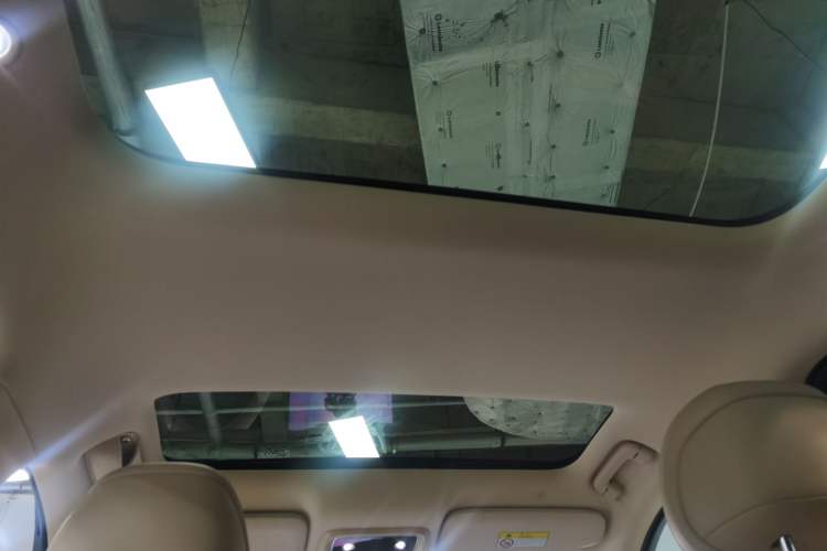Used Hima AITO M7 2026 Model Range-Extending Max All-Wheel Drive 5-Seater Version Headliner