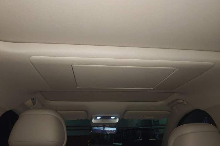 Used Hima AITO M7 2026 Model Range-Extending Max All-Wheel Drive 5-Seater Version Headliner