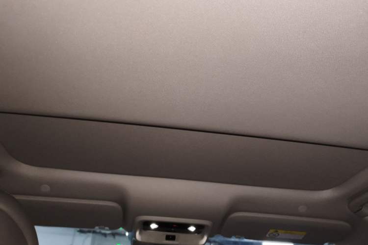 Used Hima AITO M7 2026 Model Range-Extending Max All-Wheel Drive 5-Seater Version Headliner