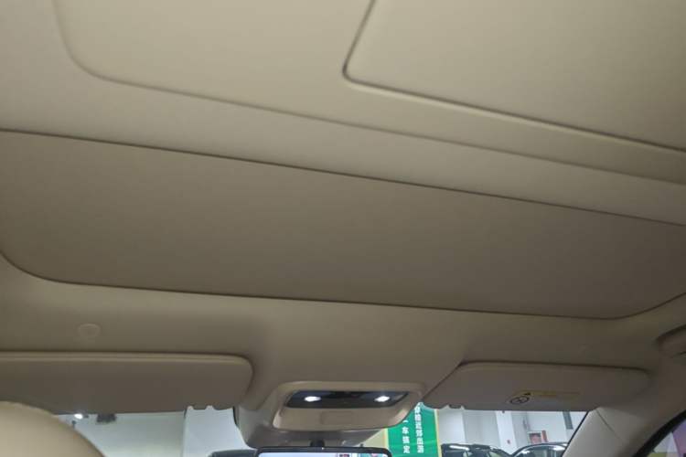 Used Hima AITO M7 2026 Model Range-Extending Ultra All-Wheel Drive 6-Seater Version Headliner