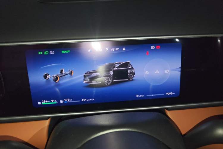 Used Hima AITO M7 2026 Model Range-Extending Max All-Wheel Drive 6-Seater Version Instrument Cluster