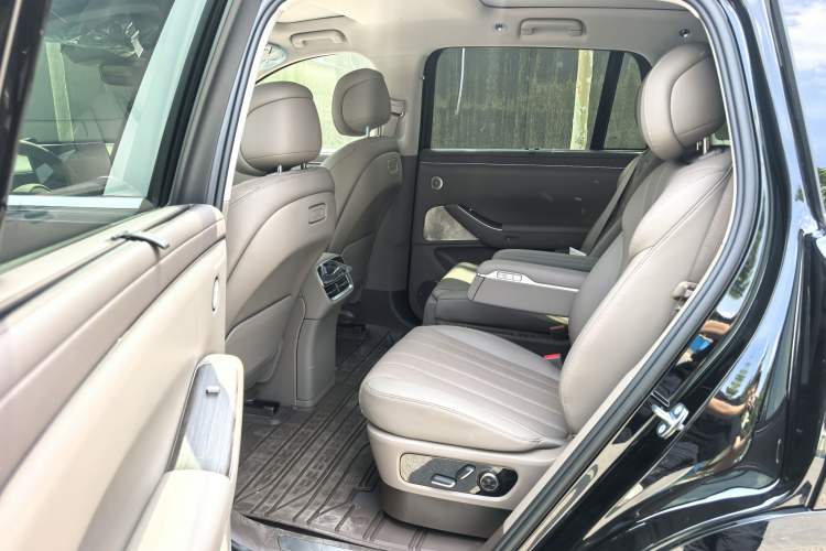 Used Hima AITO M7 2026 Model Pure-Electric Max Long-Range Edition, 6-seater (896-line LiDAR) Interior 4