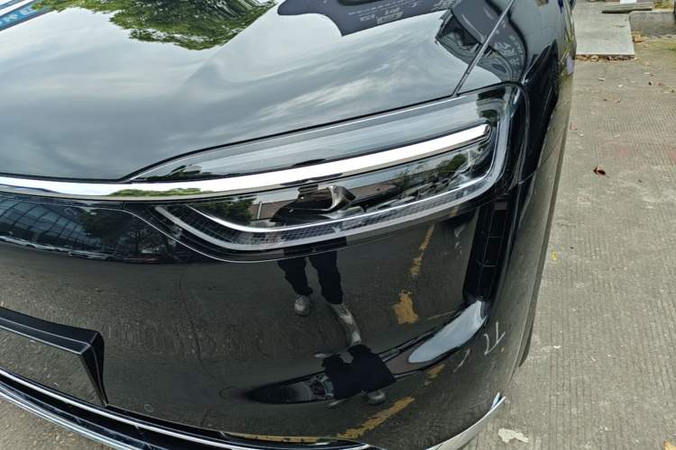 Used Hima AITO M7 2026 Model Range-Extending Ultra All-Wheel Drive 6-Seater Version Left Front Headlight