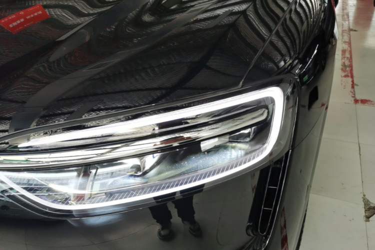 Used Hima AITO M7 2026 Model Range-Extending Max All-Wheel Drive 5-Seater Version Left Front Headlight